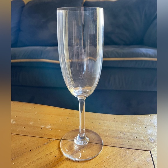 Baccarat Crystal Montaigne (optic) Champagne Flute 6 7/8 Baccarat Montaigne Optic Crystal Champagne Flutes 6 7/8\